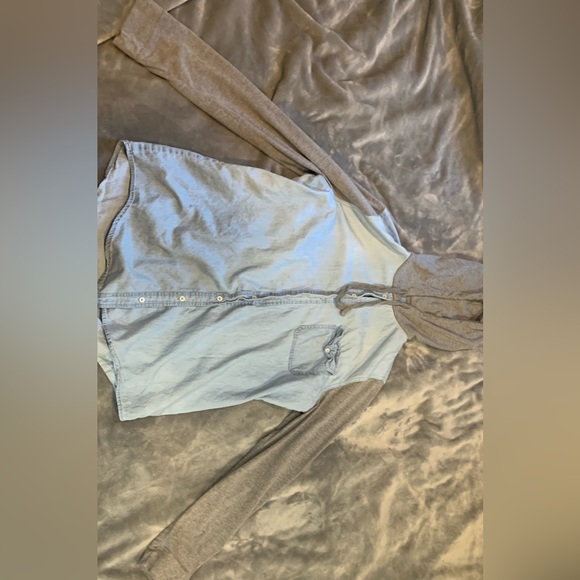 Super cute button up long sleeve shirt with hood from Ardene. Size XL. - Picture 4 of 5